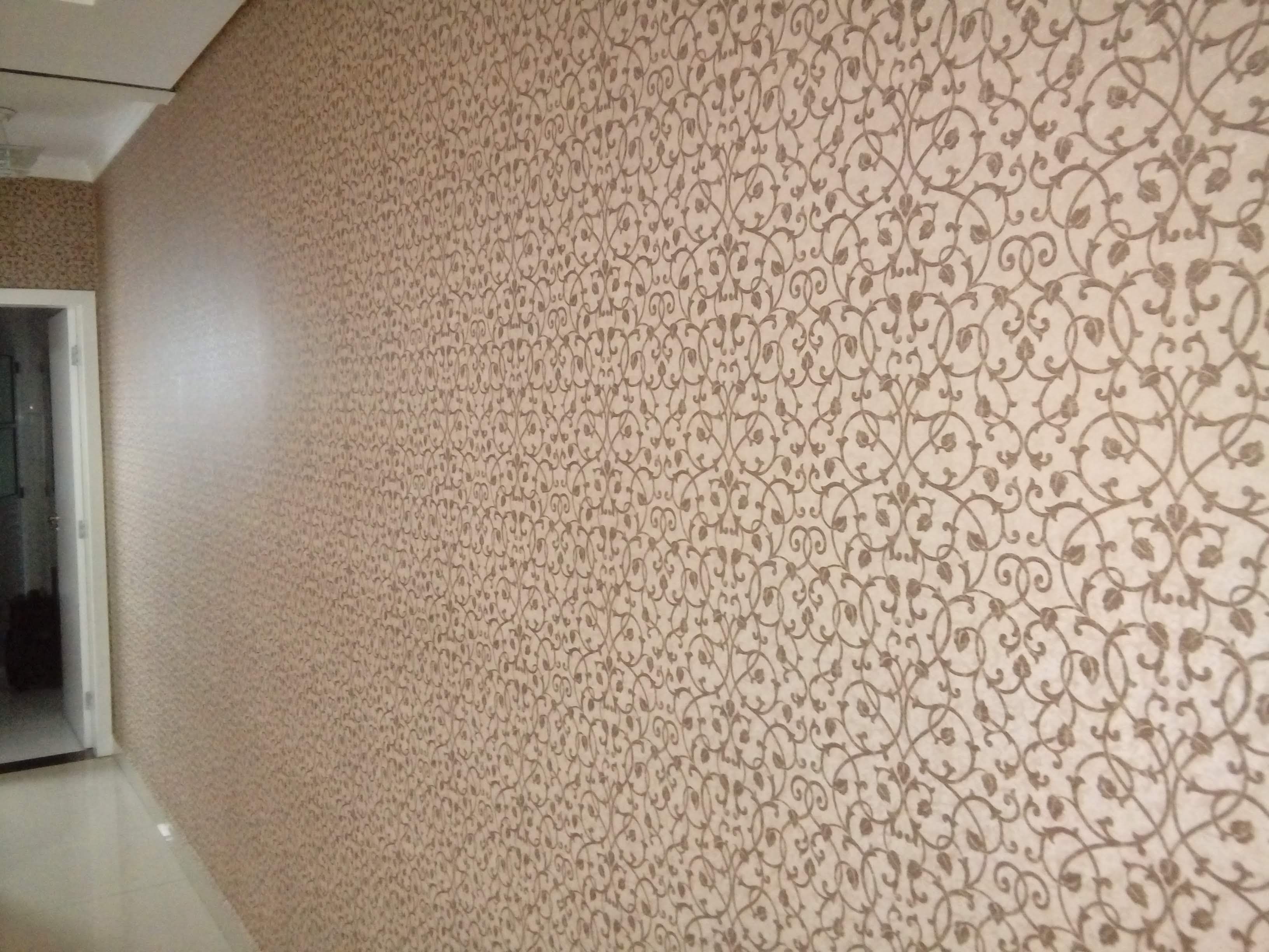 Pintura Fina de Interior e Colocação de Papel de Parede